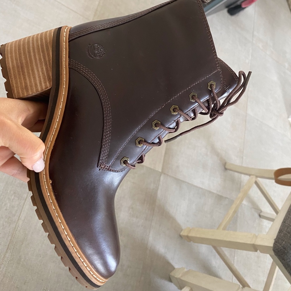 Woman’s Sienna high waterproof boot